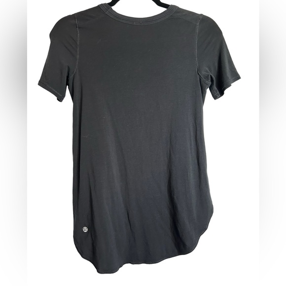 Lululemon Om Split Side Tee- Black/ Size 6 - Picture 5 of 6